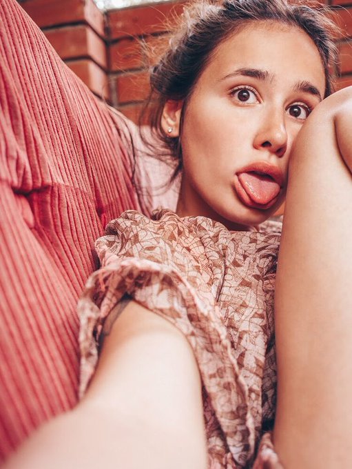 What's the most erotic dream you've ever had? 😴#onlyfansgirl #onlyfanscreator #model https://t.co/Bz<a href="/tag/model"class="tags"><span>#model</span></a><a href="/tag/onlyfansgirl"class="tags"><span>#onlyfansgirl</span></a><a href="/tag/onlyfanscreator"class="tags"><span>#onlyfanscreator</span></a>