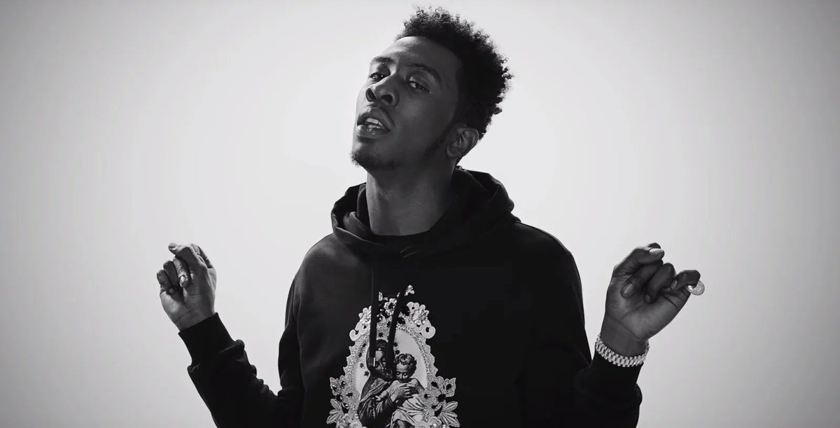 norecesssays's tweet image. Happy Recess day @LifeOfDesiigner the team is rooting for you !!! 
Bigger and Bigger was rude !!!
#NoRecess #Betterthanfuture #Wesaidit