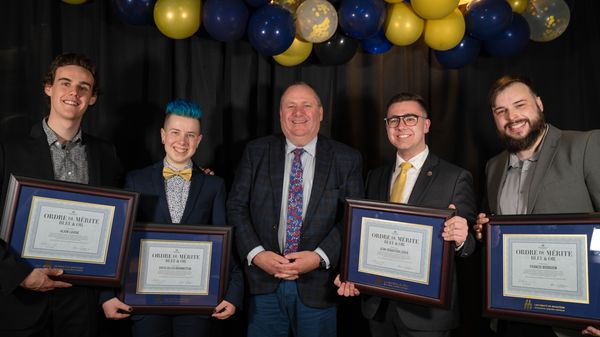 L'alUMni UMoncton tweet media