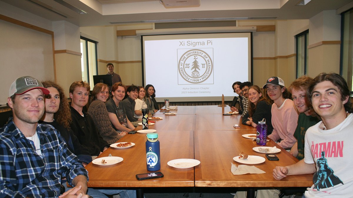 UVM_RSENR's tweet photo. Congratulations to our Forestry students inducted into the Xi Sigma Pi National Forestry Honor Society!
#UVMForestry #rsenr @awdamato https://t.co/zp6xHqBJ8Q