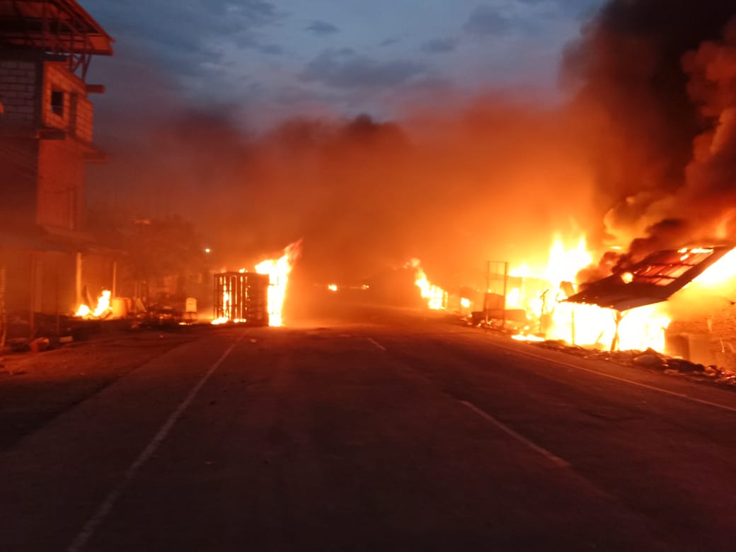 HauPaite's tweet photo. #ManipurOnFire It was always about our rights, our identity, our land, our heritage. This is the response we get for our peaceful #TribalSolidarityMarch Why this mayhem? Kangvai village burnt down by you know who. @PMOIndia @HMOIndia @TribalAffairsIn #ManipurOnFire https://t.co/ylz6I7hrwo