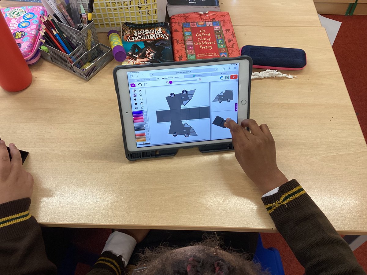 9StHerberts's tweet image. Moving our design points to make some crazy vehicle creations!  #stherbertscomputing