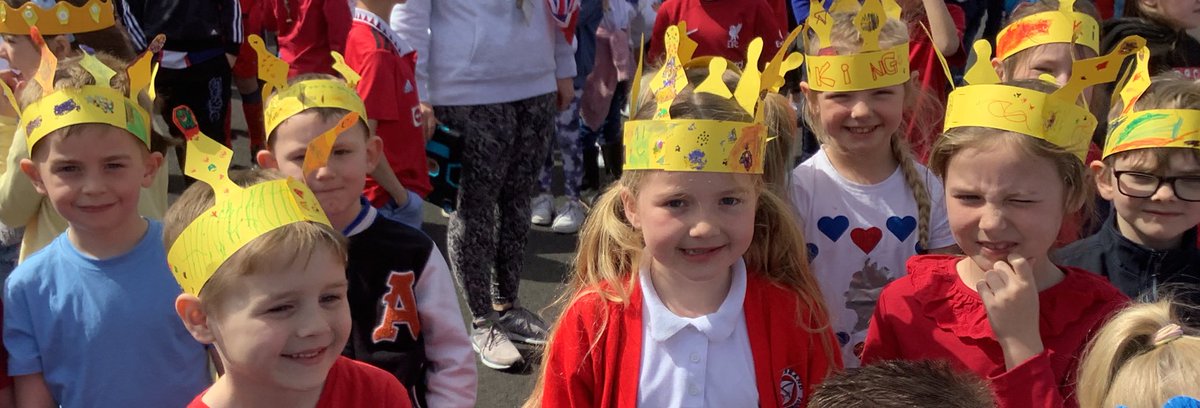 What a fantastic day! 🇬🇧👑 <a href="/Gillibrand_Sch/">Gillibrand Primary School</a> <a href="/gillhead25/">Ashley Clayton 🙋🏻‍♀️</a> <a href="/RoyalFamily/">The Royal Family</a>