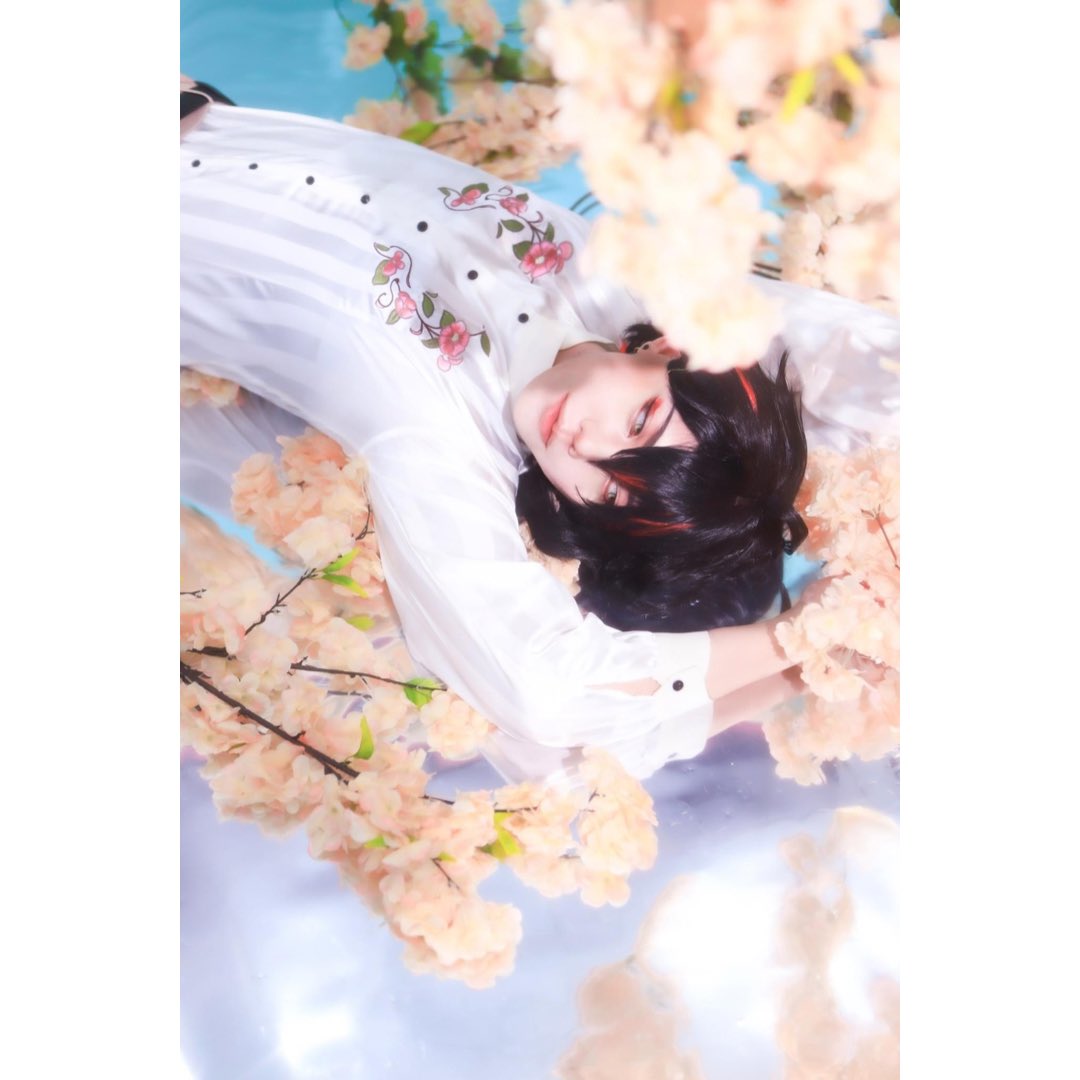 guang_photo's tweet photo. Vox Akuma | @Asami_Luu 
Assist | 19、卡欽

#Akurylic #cosplay https://t.co/q5wpwStnhq