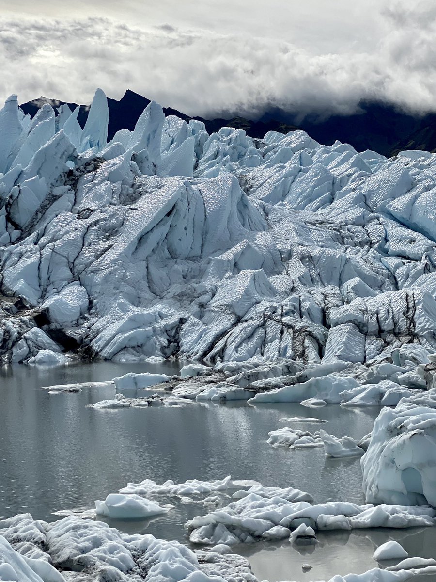 TimesWilderness's tweet photo. "Hiking on the #Matanuska #Glacier. At 27 miles long and 4 miles wide, it is the largest glacier accessible by car in the #UnitedStates" - @TheVanEscape1
#hikingadventures #hiking #glacierhiking #glaciers #Alaska #landscapephotography #nature #matanuskaglacier https://t.co/5vH8Z26Ies