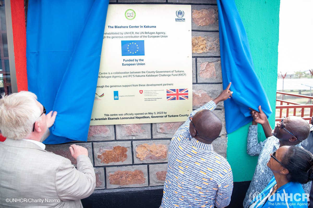 Today was the launch of the 1st joint Huduma & Biashara center in Kenya in Kakuma, thanks to financial support from 🇪🇺 in collaboration with @IFC_org & @TurkanaCountyKE . The center is a one stop shop for government services serving refugees & host community.