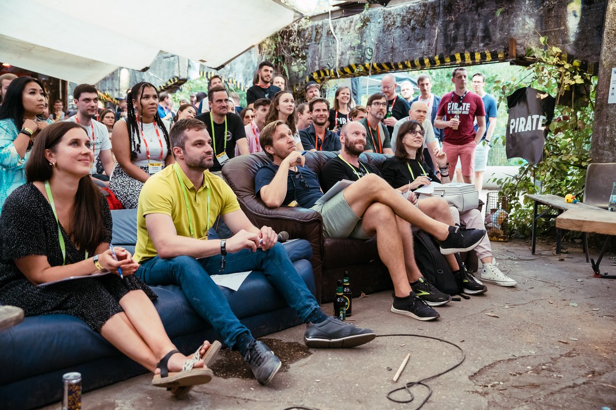 PIRATESummit's tweet image. 💡 #SolveRealProblems:
This track will showcase solutions that tackle some of the world's most pressing issues and discuss how we can make a positive impact.
One of the speakers will talk about: "How to turn your clients into your biggest investors."