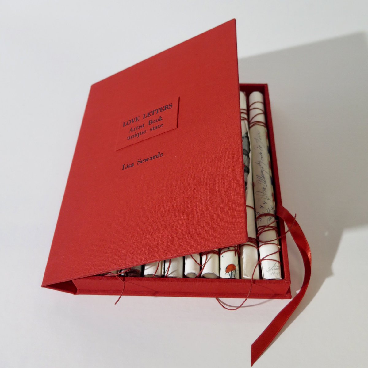 For lovers of books and art ❤️

Open this week - five of my newly created artist books are included in the FPS Artists Book Prize Recipients Exhibition, May 3-20th

OPENING Reception this Saturday May 6th, 4-6pm  All Welcome!  

Firestation Print Studio 
2 Willis St Armadale 3143