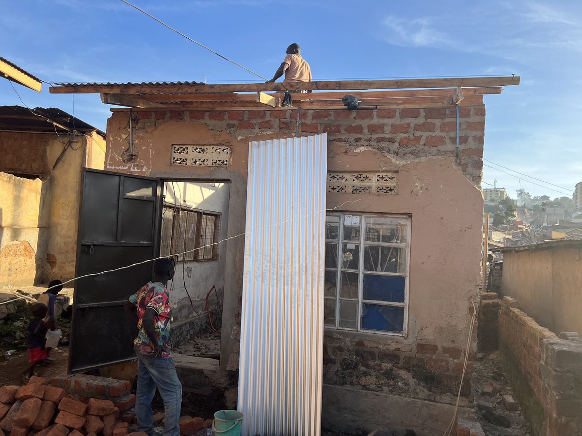 This place is found in Kamwokya slums, we’re transforming it into a community based child friendly center for school dropout prevention and recovery support-targeting out of school and at-risk children and adolescents in slums. <a href="/ucrnn/">UCRNN</a> <a href="/WorldVisionUg/">World Vision Uganda</a> <a href="/savechildrenug/">Save the Children Uganda</a> <a href="/PlanUganda/">Plan International Uganda</a>