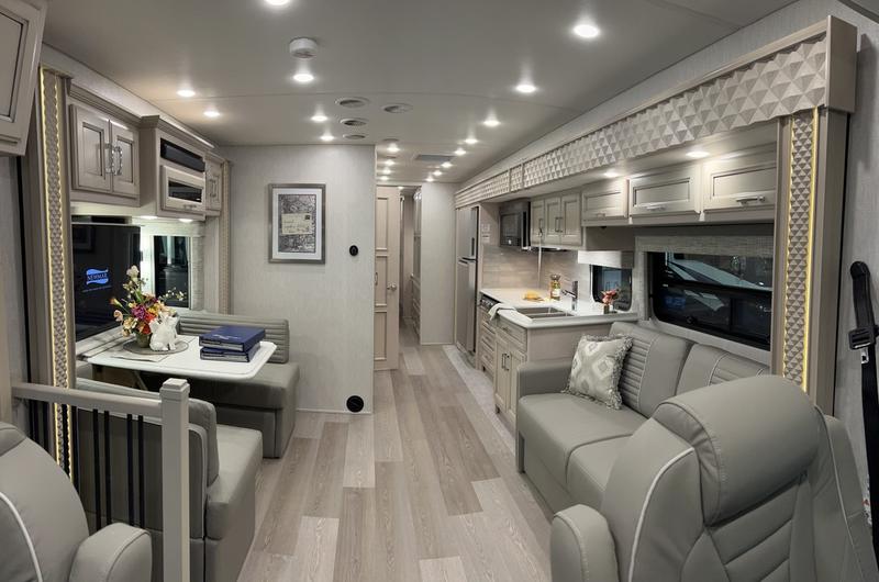 MountComfortRV's tweet image. Take a special look at the new 2024 Newmar Bay Star 3423 and the new 2024 Newmar Bay Star 3618! 
Call (800) 899-6676 for more information! You can check out all of our Newmars here on our website: mountcomfortrv.com/default.asp?co…...
#mountcomfortrv #newmar #rv #rvlife #rvliving #indiana