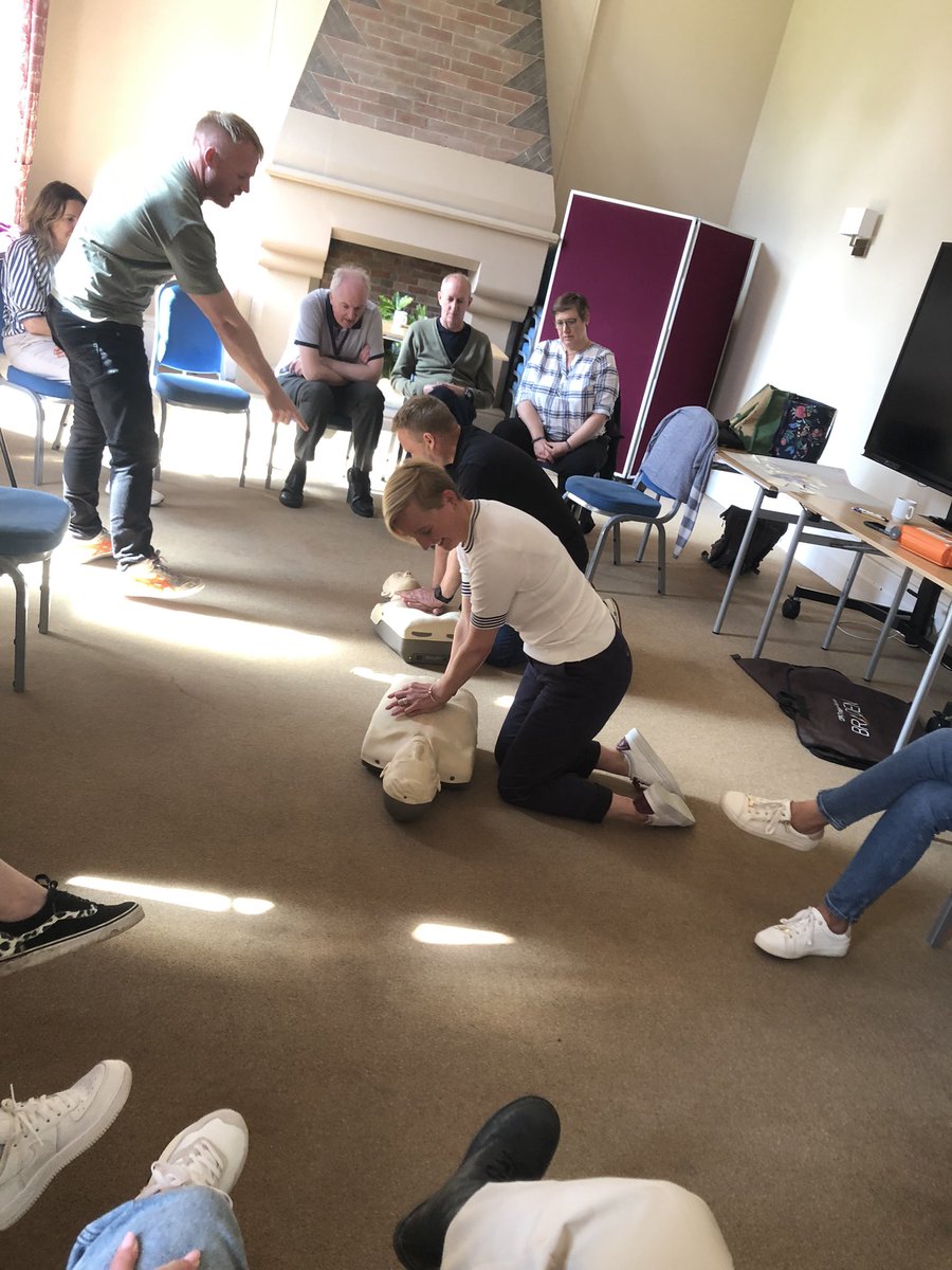 JoanneCorey's tweet photo. @LCH_OD Away day - Team building.Thank you @LCH_CET for the CPR training! https://t.co/g7DLhBi6Ie