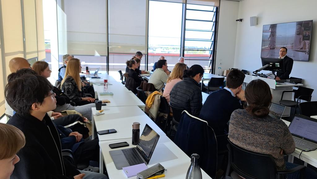 Warwick Italian tweet media