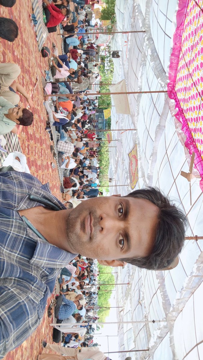 KarnawatSunny's tweet photo. #राजस्थान_मंत्रालयिक_कर्मचारी_‌महापड़ाव
जयपुर शिप्रापथ पर मंत्रालयिक कार्मिकों द्वारा महापड़ाव का 17वा दिनl मुख्यमंत्री जी सुनो पुकार बाबू आया आपके द्वार।आज राजस्थान के कैबिनेट मिनिस्टर श्री महेश जोशी ने दिया आश्वाशन हमारी मांगे को श्री अशोक गहलोत तक पहुंचने का।।।। @RajCMO https://t.co/XMredwzPXL