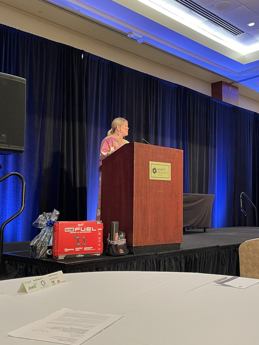 “The United States needs an all-of-the-above energy strategy, which includes embracing the power of the sun where it shines—like here in Florida.” —CRES President @heather_reams delivered the keynote remarks today at @FlaSEIA’s Solar and Storage Summit. #flsolar #flseia