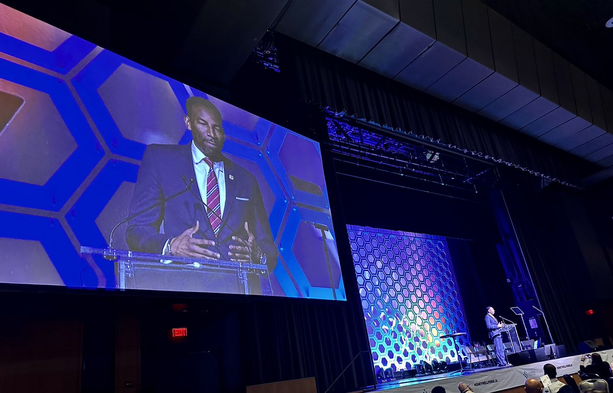 Kyle Tothill tweet media