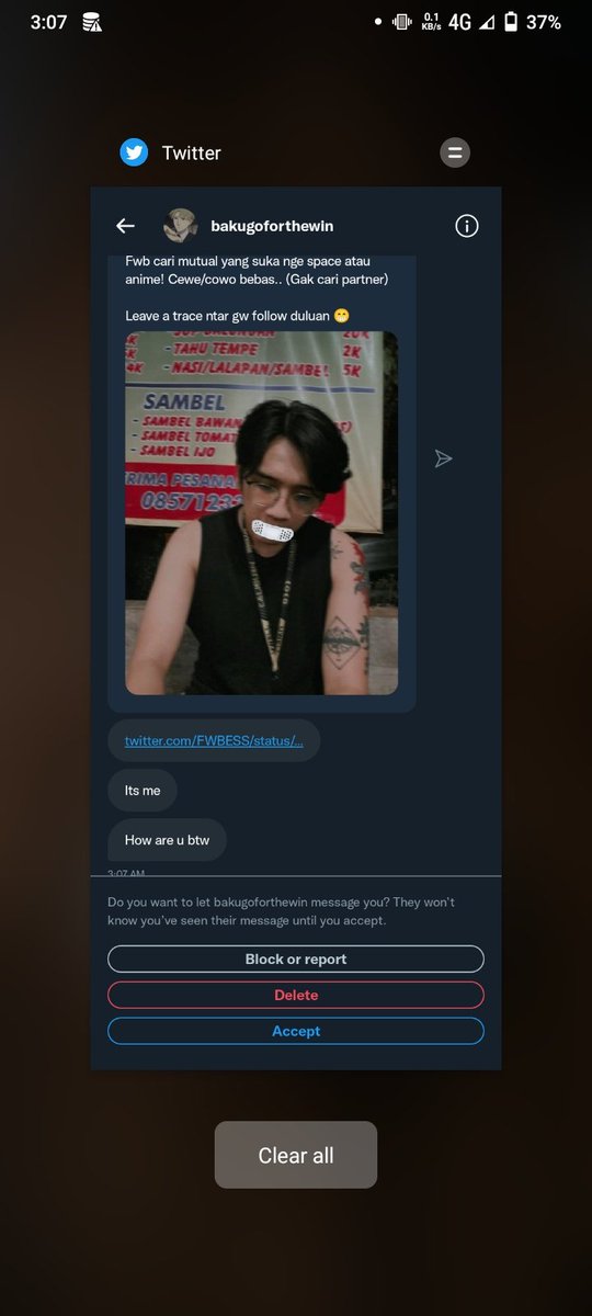 blackautumn13's tweet photo. Karena sekarang si @apoykira lagi up banget, gua berani speak up. Gua salah satu korbannya. Dia dulu ngaku single. Ternyata udah merit cuy. Kita kenal lwt dating app di Solo. Dia manipulatif banget banget. Sumpah ga nyangka kalo korbannya banyak (700an) dan waktu dia udah merit!! https://t.co/mLTQ0ABa2t