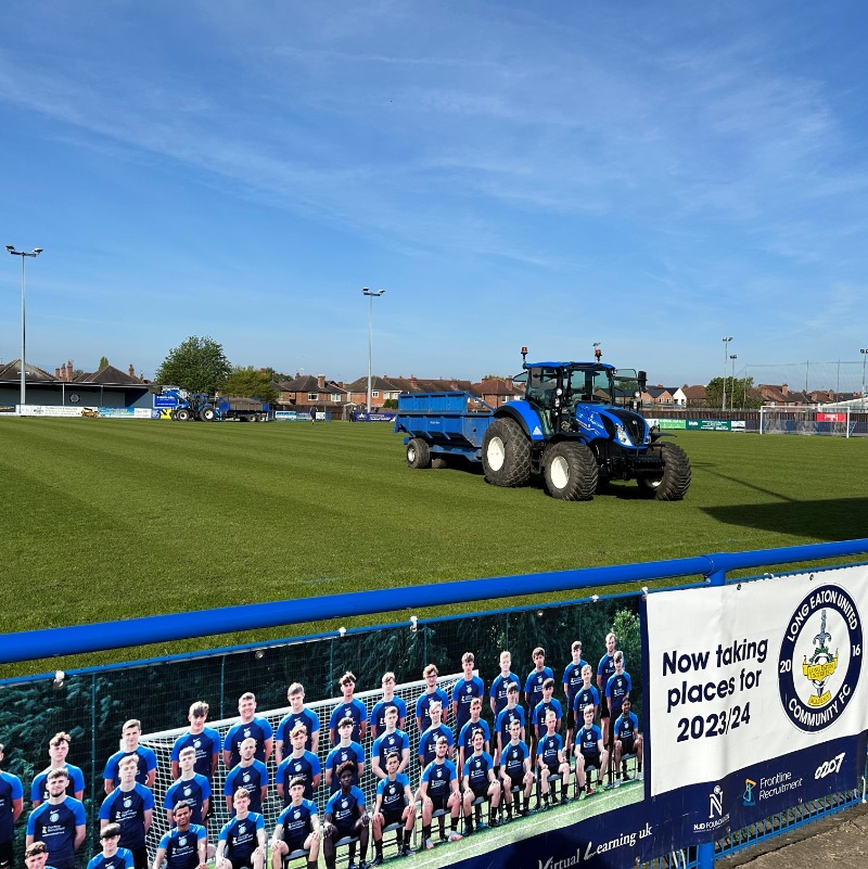 LongEatonUnited's tweet photo. 🏆 With a historic promotion to Step Three secured, preparations for next season are already underway at Grange Park!

🏟️ @jpughlewisltd are hard at work preparing our fabulous stadium pitch 

👷 Construction of our brand-new Community Suite has begun!  

#YouBlues 🔵⚫