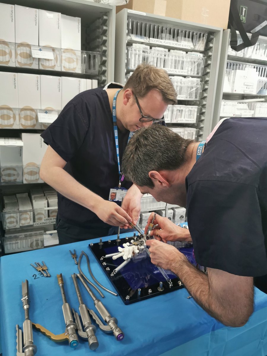 Thanks to Simon from @stryker_spine for a fascinating training session today! It was great to try out the equipment that our spinal surgeons use and gave us a better understanding of the cases we provide spinal monitoring for.
@AndySimmo @aLevettRenton @stees_cms @JCUHNeuroSpines