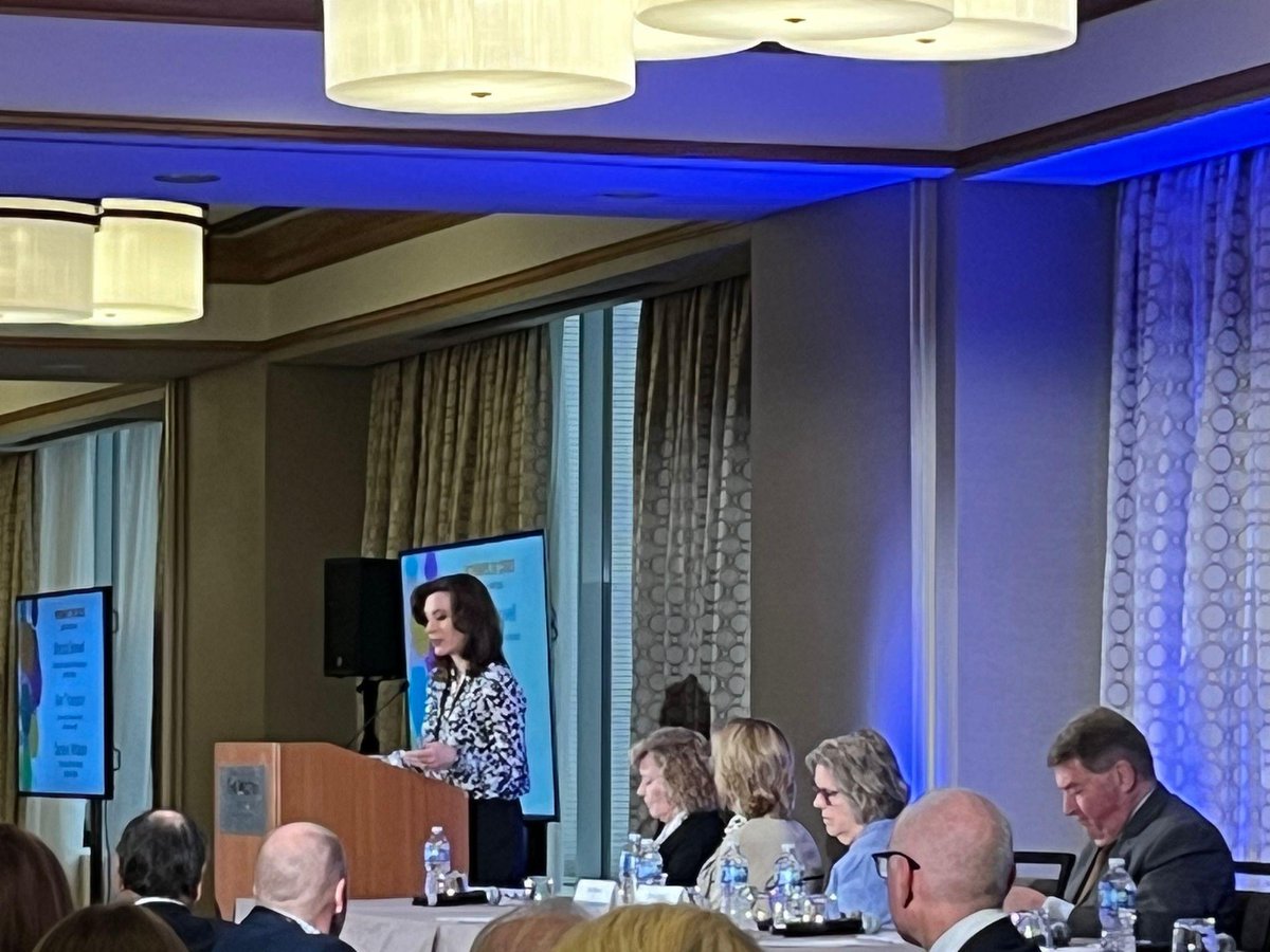 esclerosiseme's tweet photo. 📝 Aprendiendo estrategias de #investigación y participación del paciente en el foro #PathwaystoCures, donde estamos participando junto a otras organizaciones de #EsclerosisMúltiple de todo el mundo. 

🧡 Un placer formar parte de este encuentro tan enriquecedor #MSTPC23 https://t.co/md9KtpNeEO