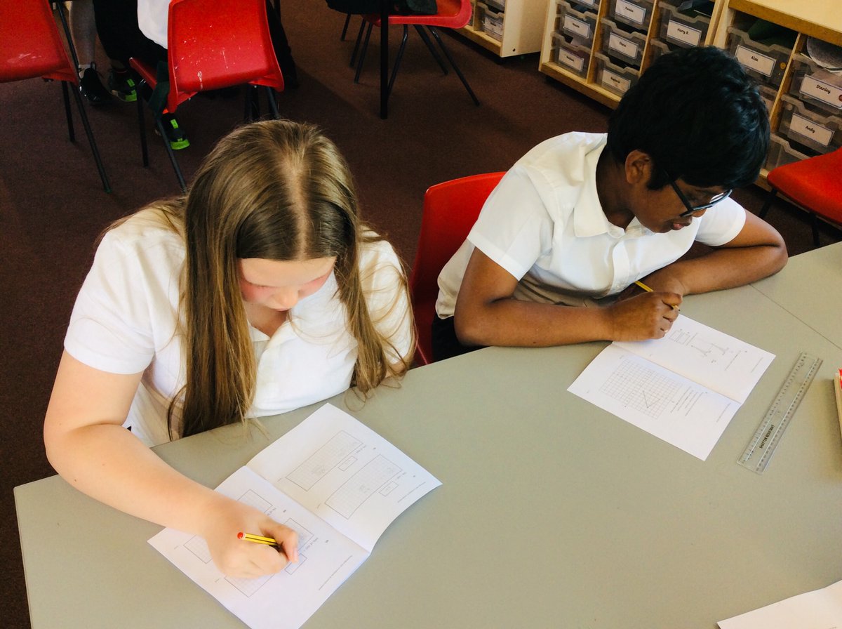 Year 6’s Maths session today #coordinates #brainpower <a href="/Mathsframe/">Ted Burch</a>