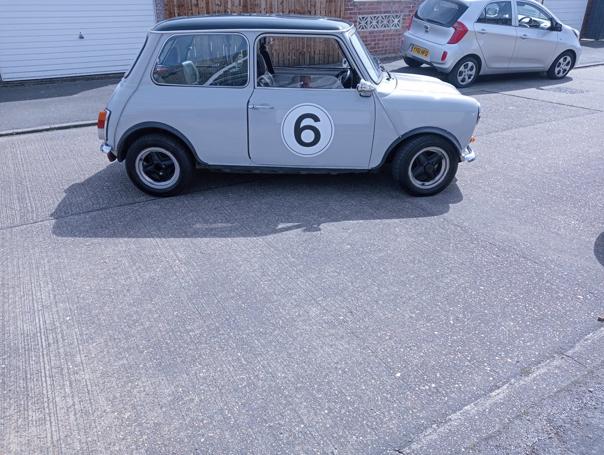 6 blue_tick tweet media