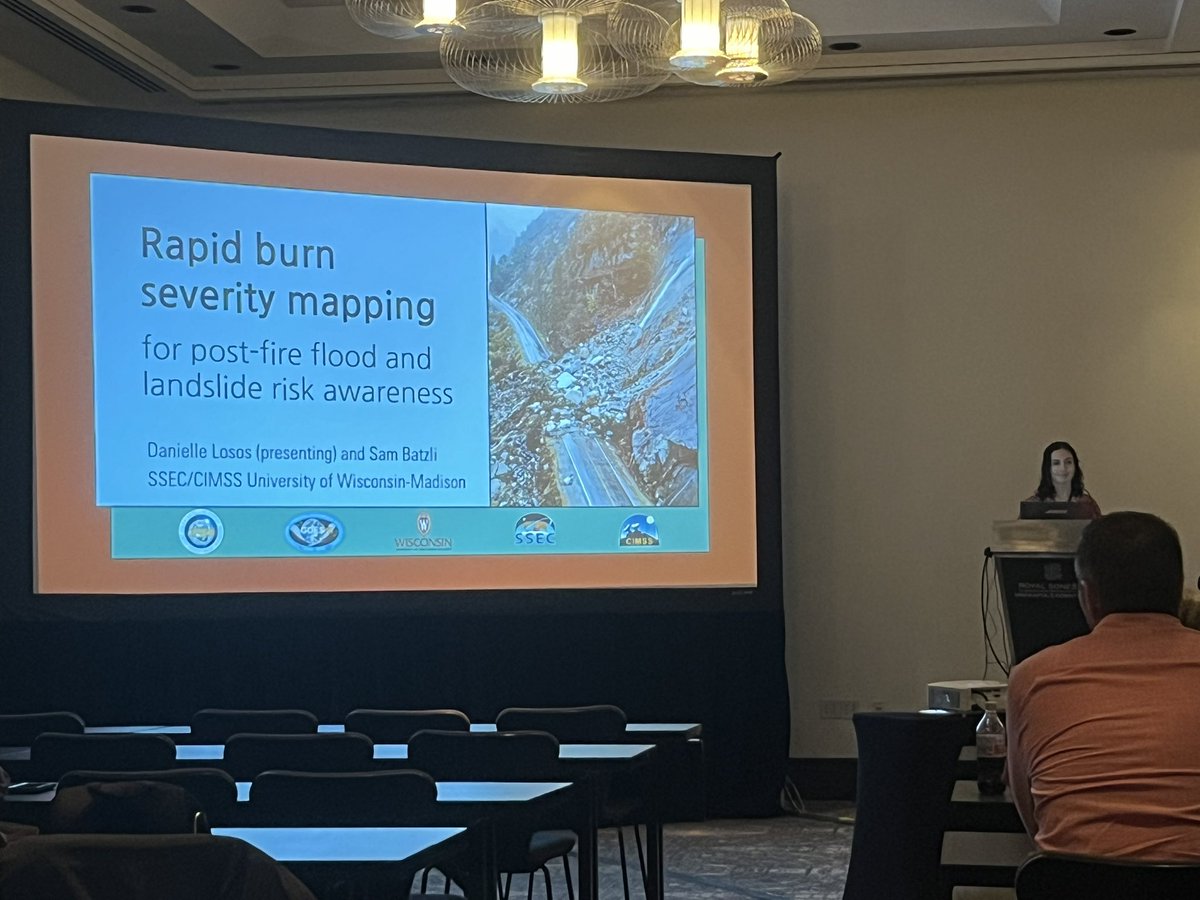 paulstoy's tweet photo. Danielle Losos (@DanielleLosos) mapping fire and landslide risk as it happens at #AMS14Fire https://t.co/PMqex1jNiu