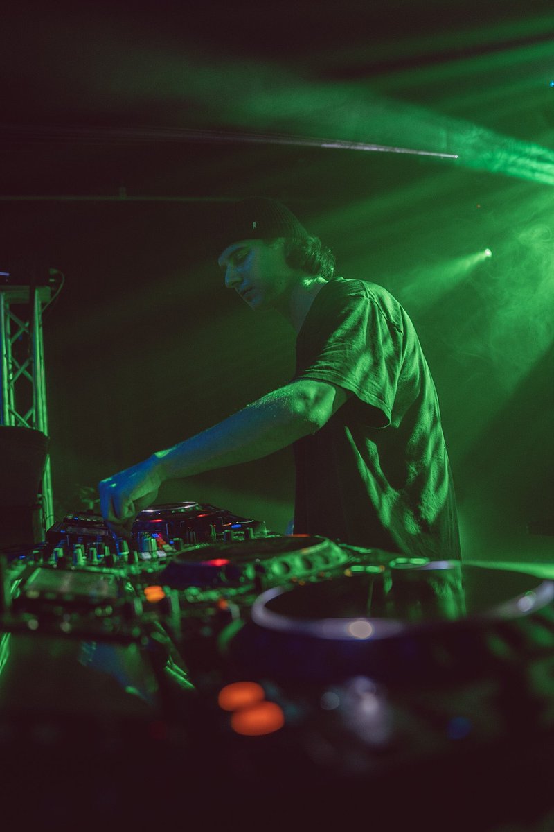 adottjohn's tweet image. YO TAPE B 🔊

@Tapebbeats