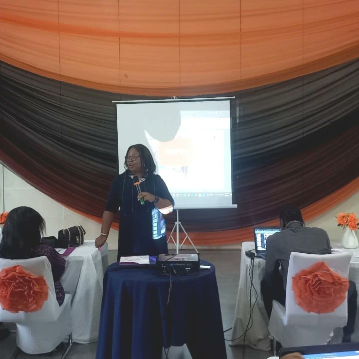 wfm917's tweet photo. Knowledge Building Roundtable with Media Chiefs in Ikeja, Lagos State.
Organized by Women Advocates Research and Documentation Centre (WARDC) @womenadvocate in partnership with Women Radio 91.7 and with support from @USAID and Pallandium.
#media
#knowledgebuilding
#wardc https://t.co/pmhLjMQMZO