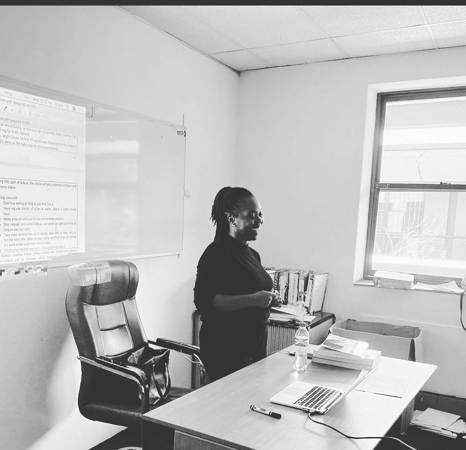 Educational talk to community health workers on ‘Compassion in birth work’. A great start to the month of May. 

#blackdoula #maternalhealth #womensissues #birth #southafrica