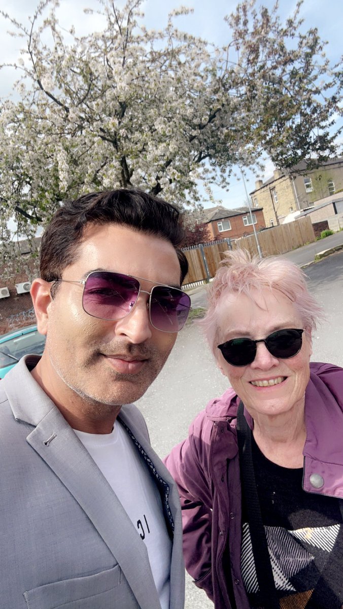 iamaafaq's tweet photo. Door knock done, thank you @MargaretSheard2 and @habiz68 for coming over to help. Excellent response from locals for @UKLabour @CoopPartyLocal https://t.co/kuFAn4NrdP