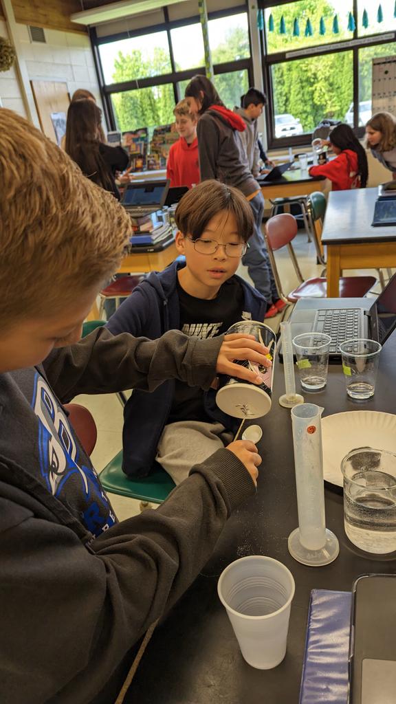Mrs_Fossa's tweet photo. Today we're finishing up a series of labs that explore the different agents of weathering and erosion!
#earthscience https://t.co/L843qYO8j4