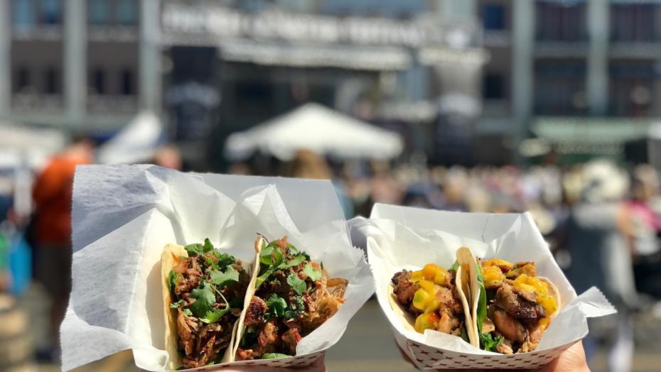 Y'all, you can Eat Fit at Jazz Fest this year!

Look for the orange Eat Fit seal on menu boards throughout the Fair Grounds — those are Eat Fit Ochsner-approved menu items.

Here's a guide: ow.ly/CMA6104FKgJ

Happy festing!
