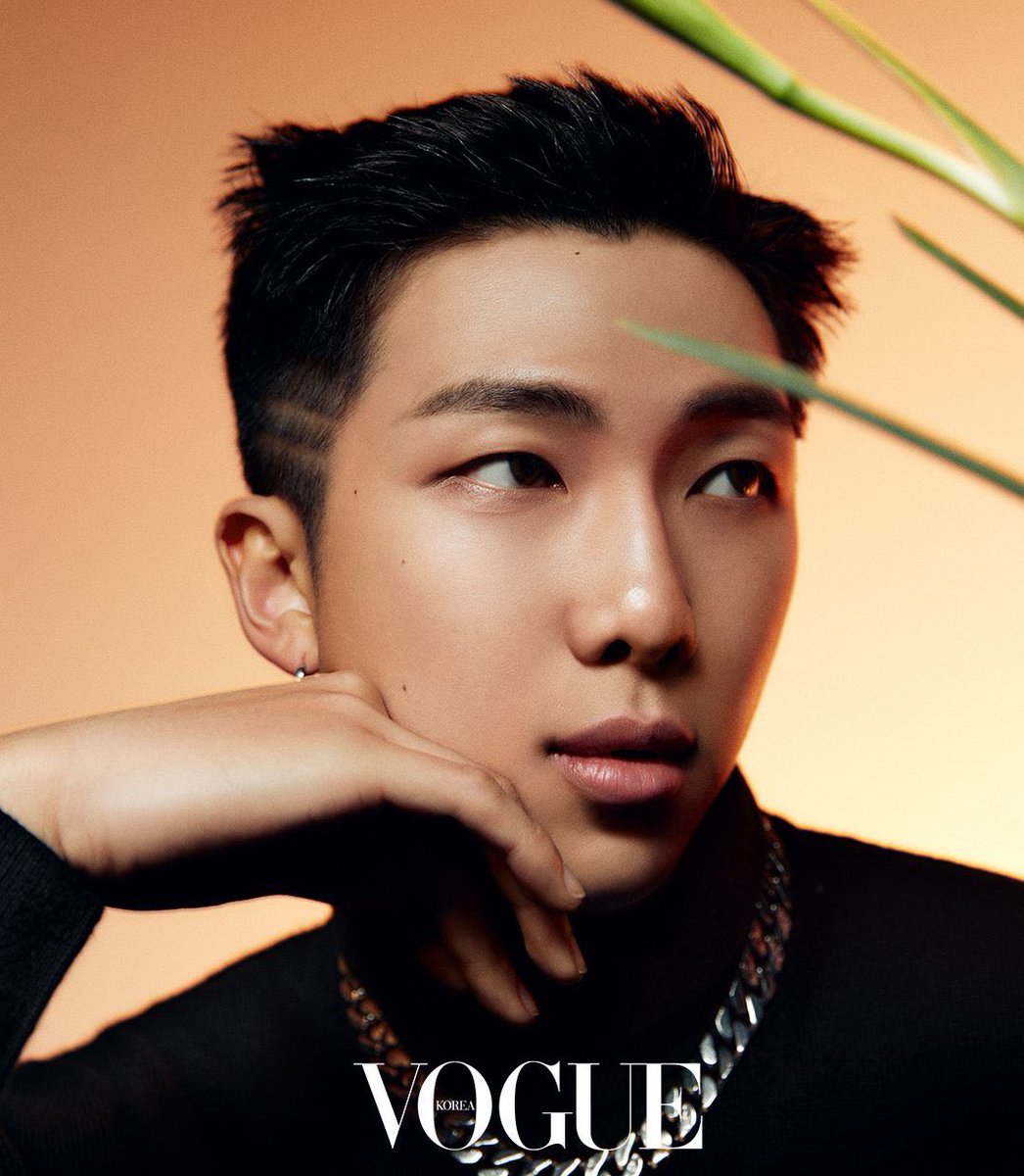EB0YRM's tweet photo. bringing this namjoon back https://t.co/sO1s4Tzpdw