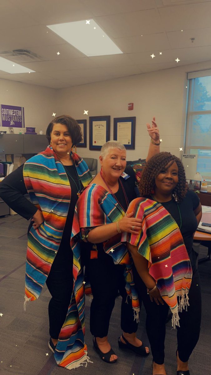 jsojuro's tweet photo. Fiesta 🪅 Day @SWEStangs @sabwalls86 #SWESuccess https://t.co/zIua9RYc64