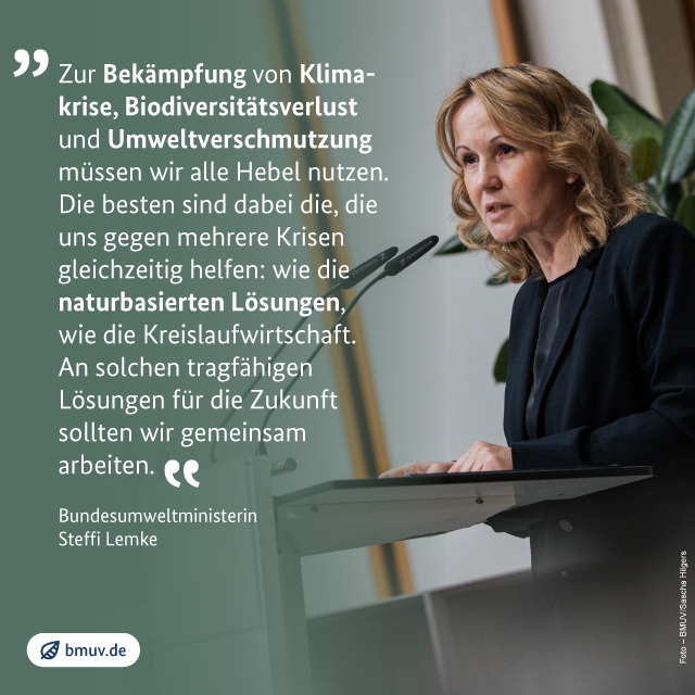_BMUKN's tweet photo. „Wir müssen Vorsorge treffen, um die Folgen der #Klimakrise abzupuffern. Unsere stärkste Verbündete dabei ist die Natur. Sie ist zugleich eine mächtige Klimaschützerin.“ Bundesumweltministerin @SteffiLemke beim #PetersbergerKlimadialog https://t.co/gmtpbZazUB https://t.co/GN05l6XbLi