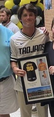 CFColtsBaseball's tweet photo. Congrats to #DiamondColts alumni @BizOrtiz22 , @kylechandl3r , and @ethan_ashlock__ on their collegiate seasons! https://t.co/ptrSNpXk1g
