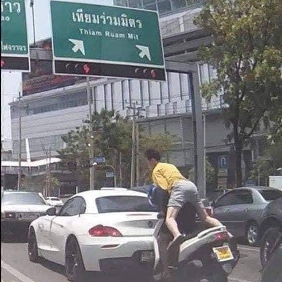พิ้งค์ ✿ tweet media