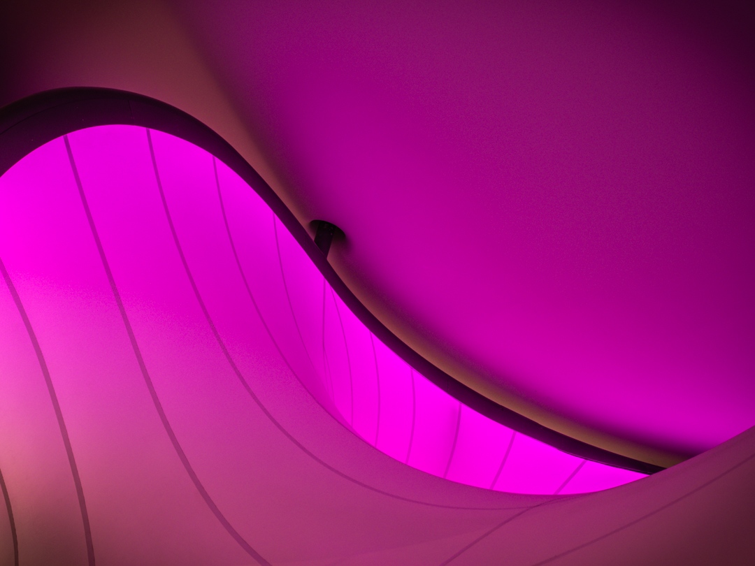 AmbientLightUK's tweet photo. Colours, flowing lines, patterns, shapes. More abstract images at https://t.co/DfWuOBTwEh https://t.co/TmznVmMOUA