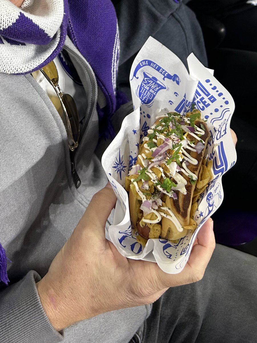 <a href="/FoodPorn/">FoodPorn: The Original</a> <a href="/CholoDogs/">Cholo Dogs Mexican Hot Dogs</a> knows 😉