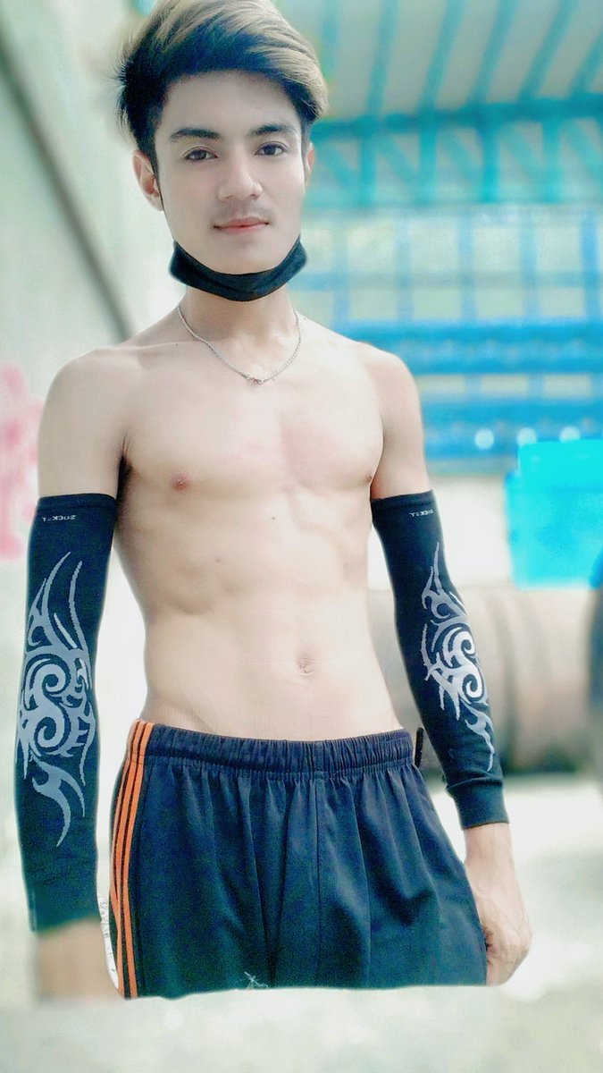 ChanChanmyae3's tweet photo. Do you like it, dear? https://t.co/Nv59aLkw4y
