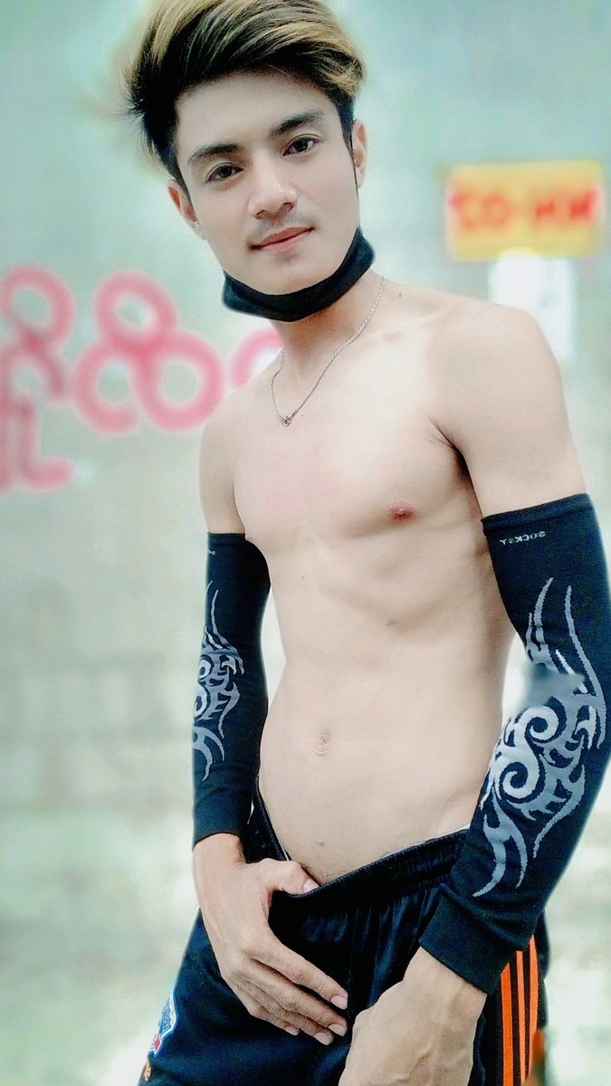 ChanChanmyae3's tweet photo. Do you like it, dear? https://t.co/Nv59aLkw4y