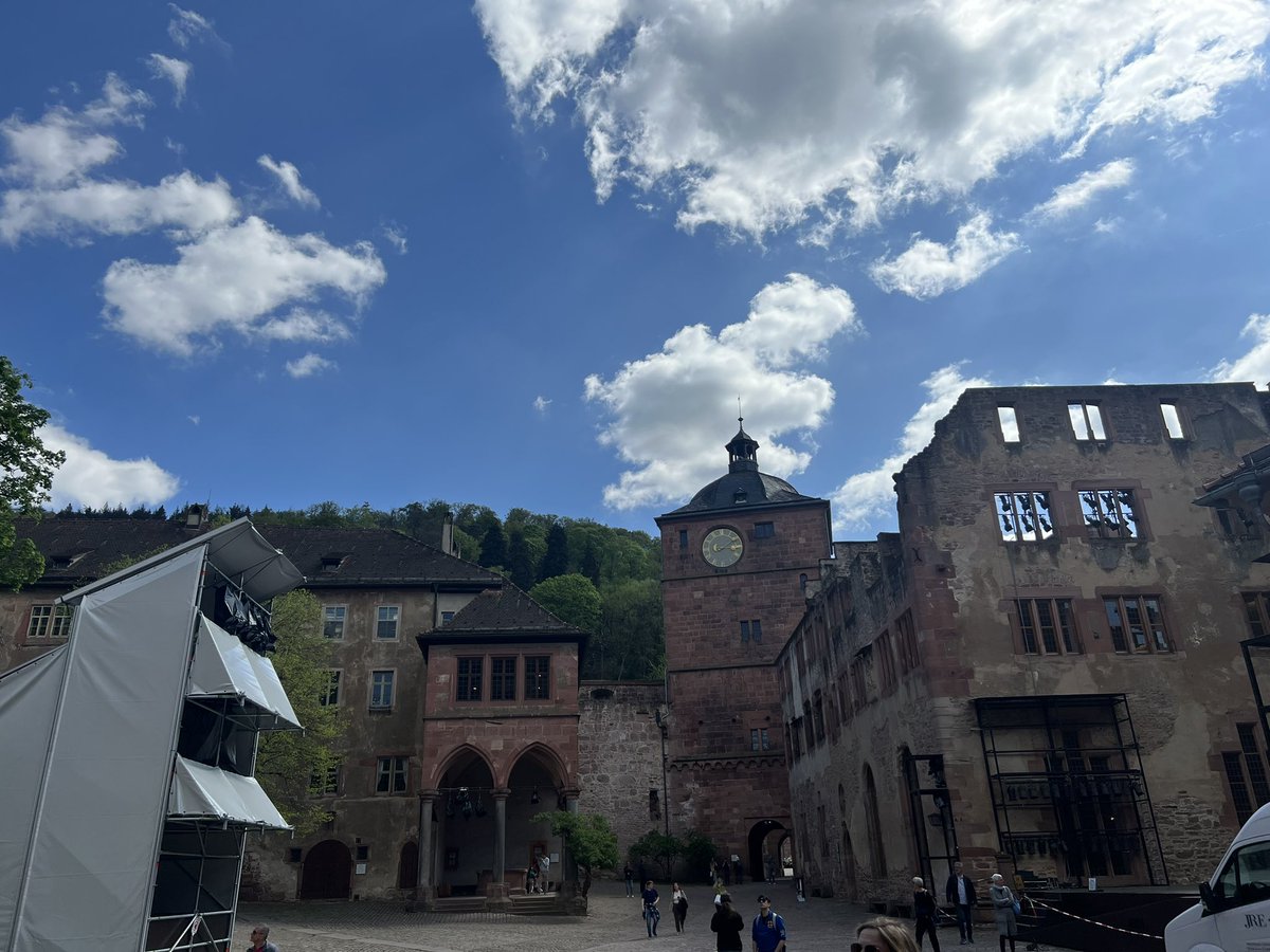 bciopleias's tweet photo. Heidelberg visit #FSLP #WSO https://t.co/1wskG8addN