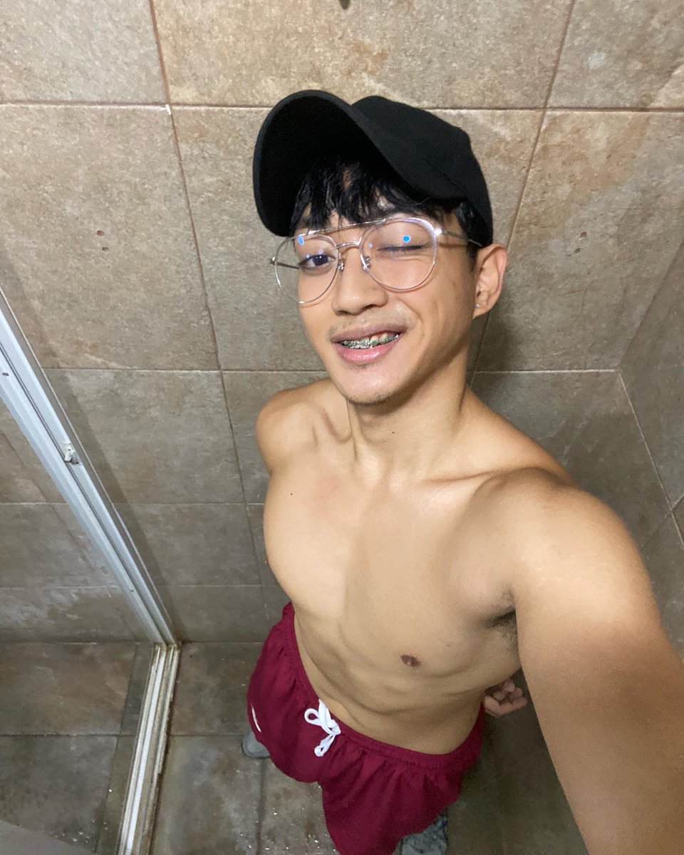 alexdeungria's tweet photo. Instagram photo with the most likes (and saves) https://t.co/5GJQImanri