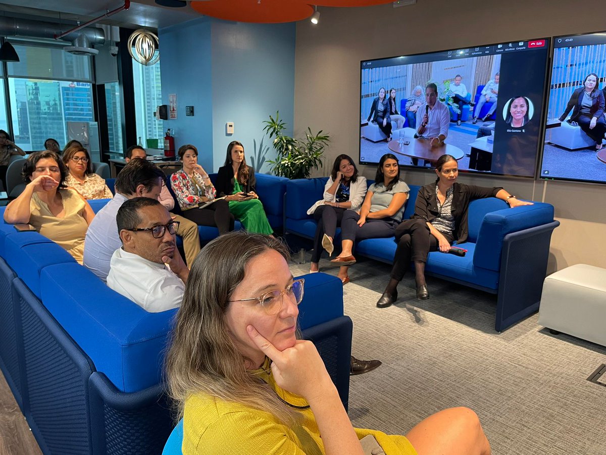 tomasber's tweet photo. Muy motivado por participar en mi primer #StaffMeeting como Representante de @el_BID en #Panamá 🇵🇦 , donde pude conocer y dialogar con mis nuevos colegas. Estoy orgulloso de ser parte de este nuevo equipo con el que seguiremos #MejorandoVidas en el país. https://t.co/EoJsOAHZU5