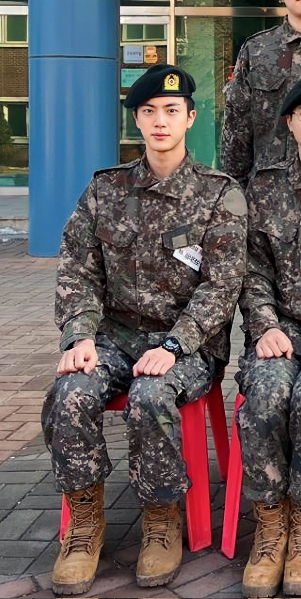 Seokjaneee's tweet photo. WE ARE PROUD OF YOU JIN 
JIN CAPTAIN KOREA https://t.co/txoG64R4PX