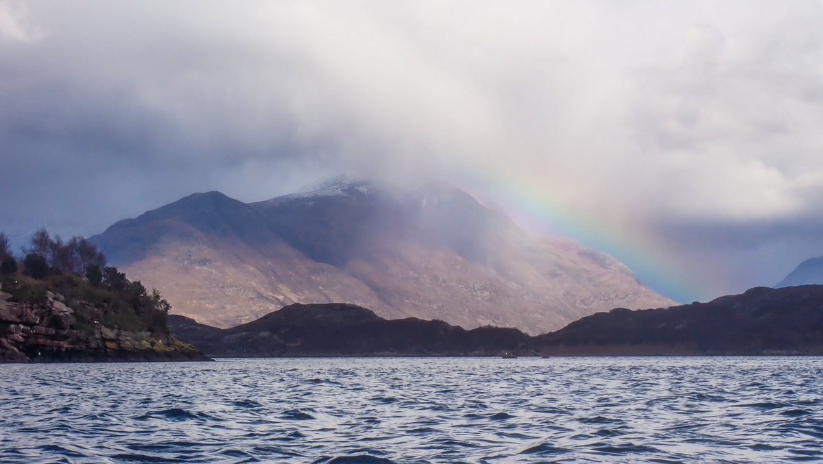 Out in nature 🌊🌼🏕️🌈

📷: <a href="/LifeAfloat/">Nick Ray</a> 

If you haven't been following along on Nick Ray's 365 days around Scotland, you can learn more here: lifeafloat.co.uk/lifeafloat-sco… 

Follow him live here: my.yb.tl/nicklifeafloat