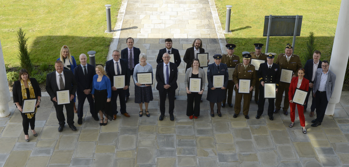 Today, <a href="/CharlesForte100/">Charles Forte</a> awarded a total of 15 Commendations to 7 individuals and 8 teams for their exceptional efforts to Defence Digital. Congratulations to all recipients for their hard work and dedication.