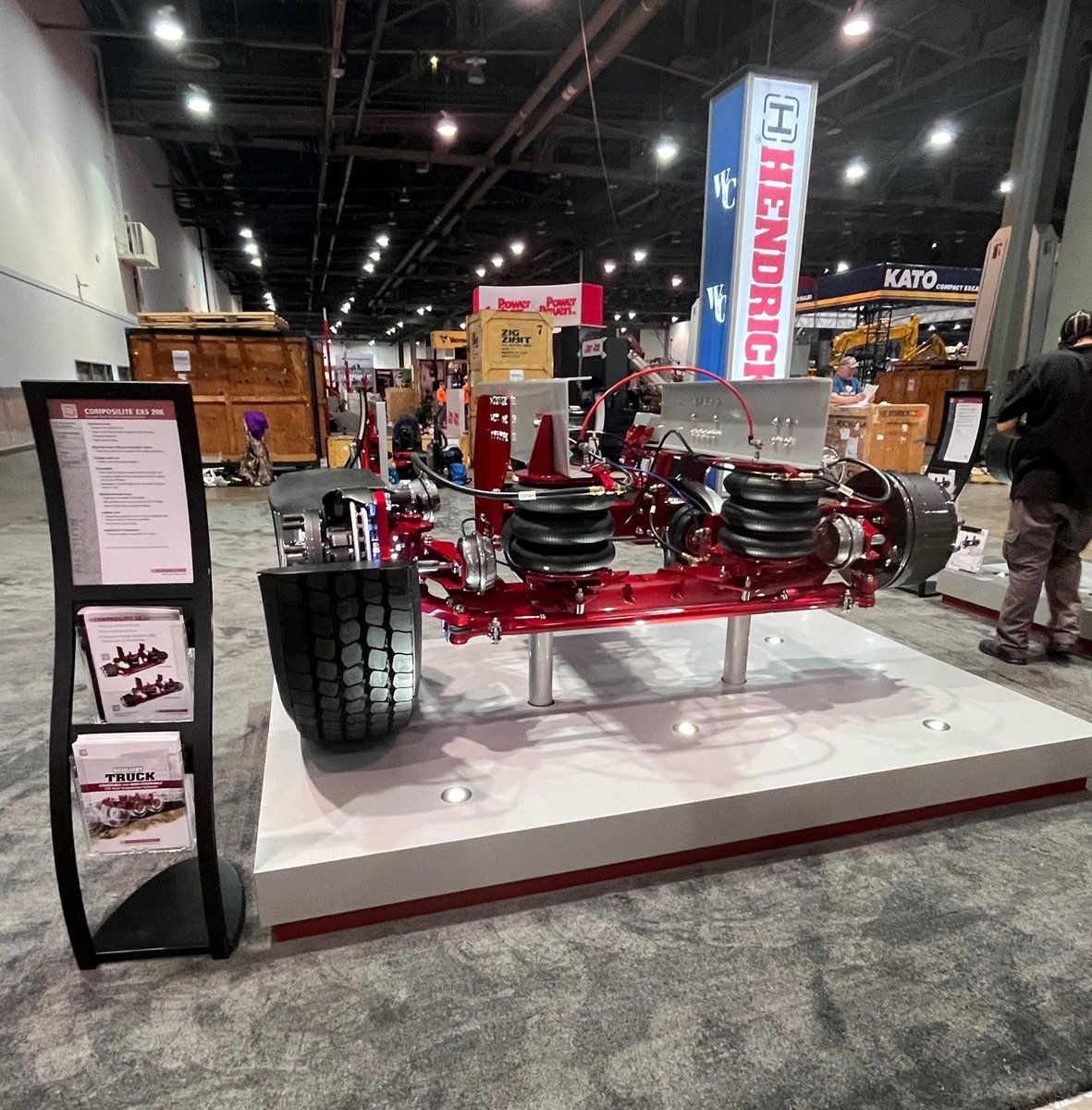 HEND_INTL's tweet photo. Visit our booth (#1119) at Waste Expo in New Orleans this week! We are displaying our COMPOSILITE® EXS20 lift axle suspension system: a must see for refuse trucks. #WasteExpo #COMPOSILITE #LiftAxles https://t.co/wbRt7MDq7K