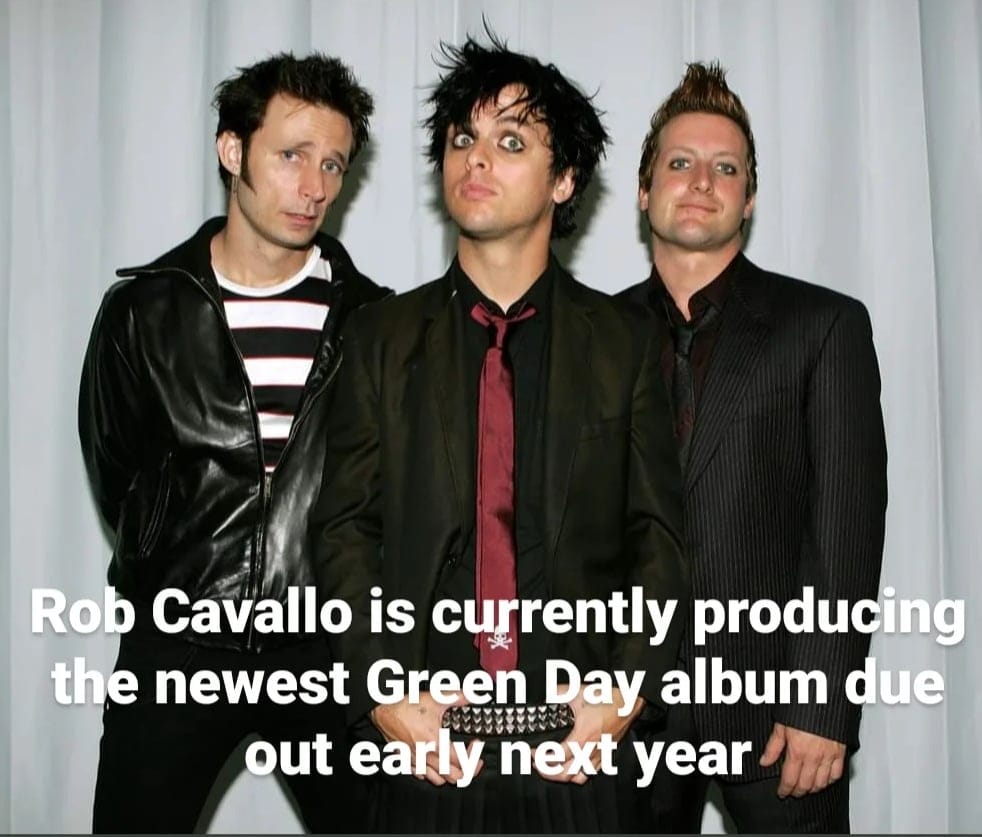 greenday_ita's tweet photo. Lo storico produttore dei #GreenDay, #RobCavallo, sta lavorando insieme a #ChrisLordAlge al mixaggio del nuovissimo album della band, che uscirà all'inizio del 2024.
Così viene scritto in questo articolo durante la sua intervista.
https://t.co/JzlYpM9Fzm https://t.co/xXpJf6f1ty