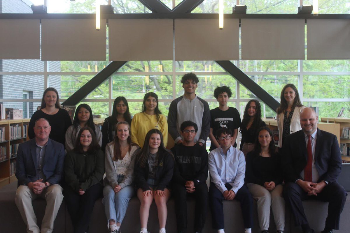 projexcel's tweet image. Please join us in congratulating the Top Scholars from Platt High School for the Class of 2023!

Yesterday, President Mrs. Noonan and Principal, Mr. Corsetti informed students on their Top Ten &amp;amp; Dual Language achievements, then celebrated with friends, families and school staff.